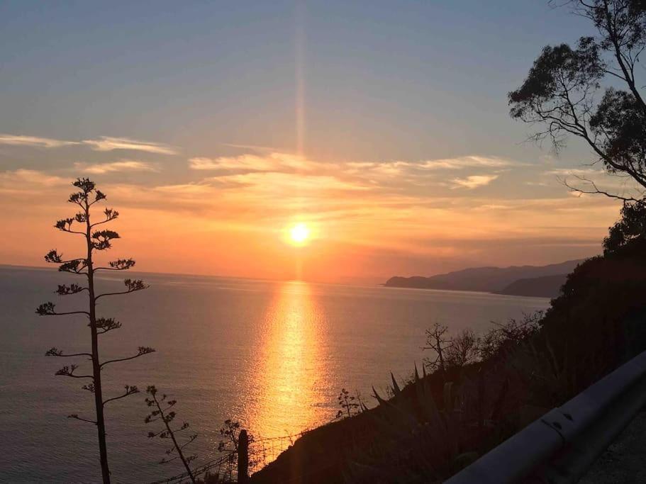 Villa Mit Whirlpool Und Phantastischer Aussicht كابوليفيري المظهر الخارجي الصورة